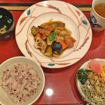 今日熱門文章：東京池袋．さんるーむ，黑醋雞肉好好吃+野菜吃到飽