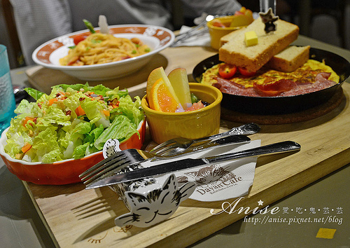 東區．達洋屋 (Dayan Cafe)，與達洋和他的朋友們一起用餐！ @愛吃鬼芸芸