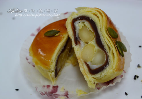 金蕎-帝王酥，奶香濃濃的美味月餅 @愛吃鬼芸芸