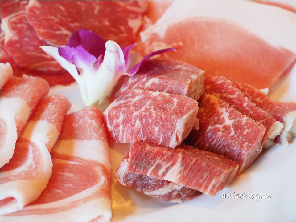 沖繩燒肉推薦．燒肉美ら，沖繩燒肉一定要吃石垣牛！(文末中文菜單)