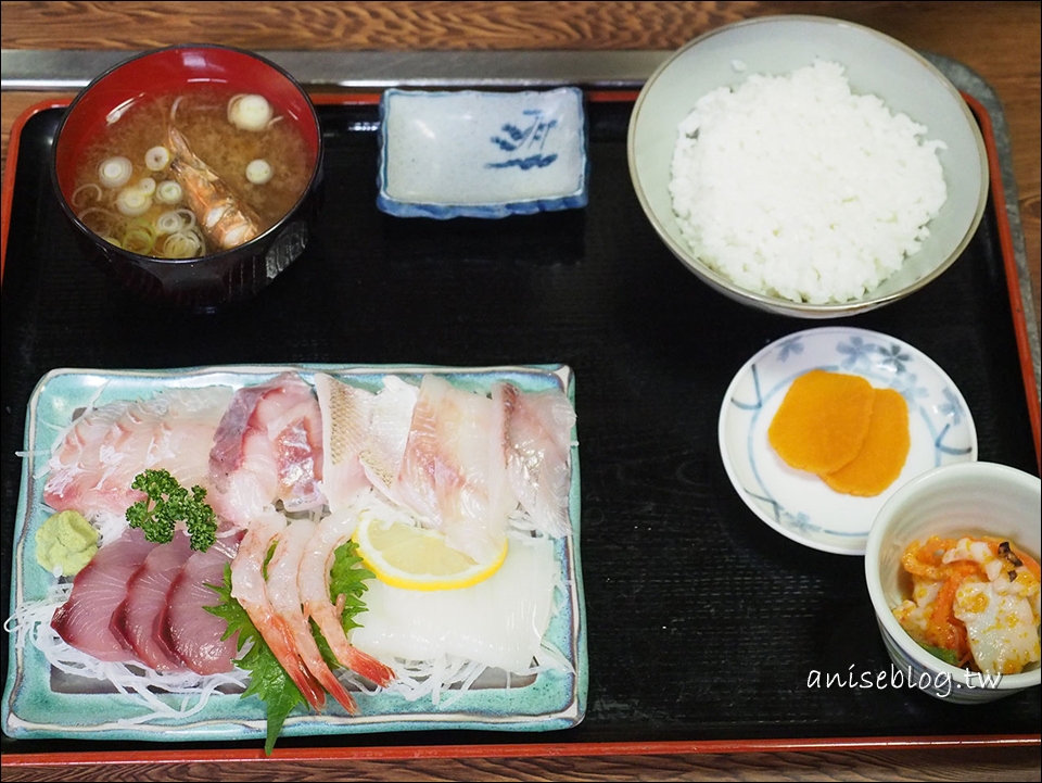 秋田美食．CP值爆表生魚片+米棒鍋，必吃！