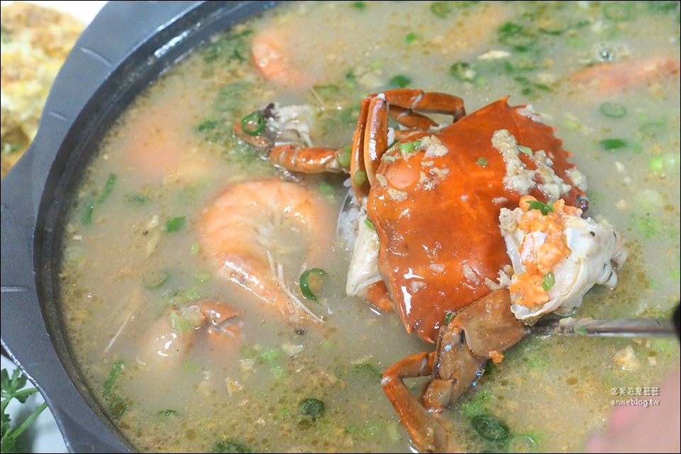 花蓮熱炒 | 愛上這味懷舊餐廳，必點現撈螃蟹海鮮粥 No.1