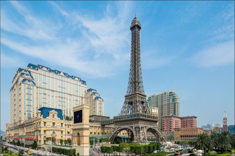 今日熱門文章：澳門住宿 | 巴黎人酒店，不用到巴黎也能看鐵塔！