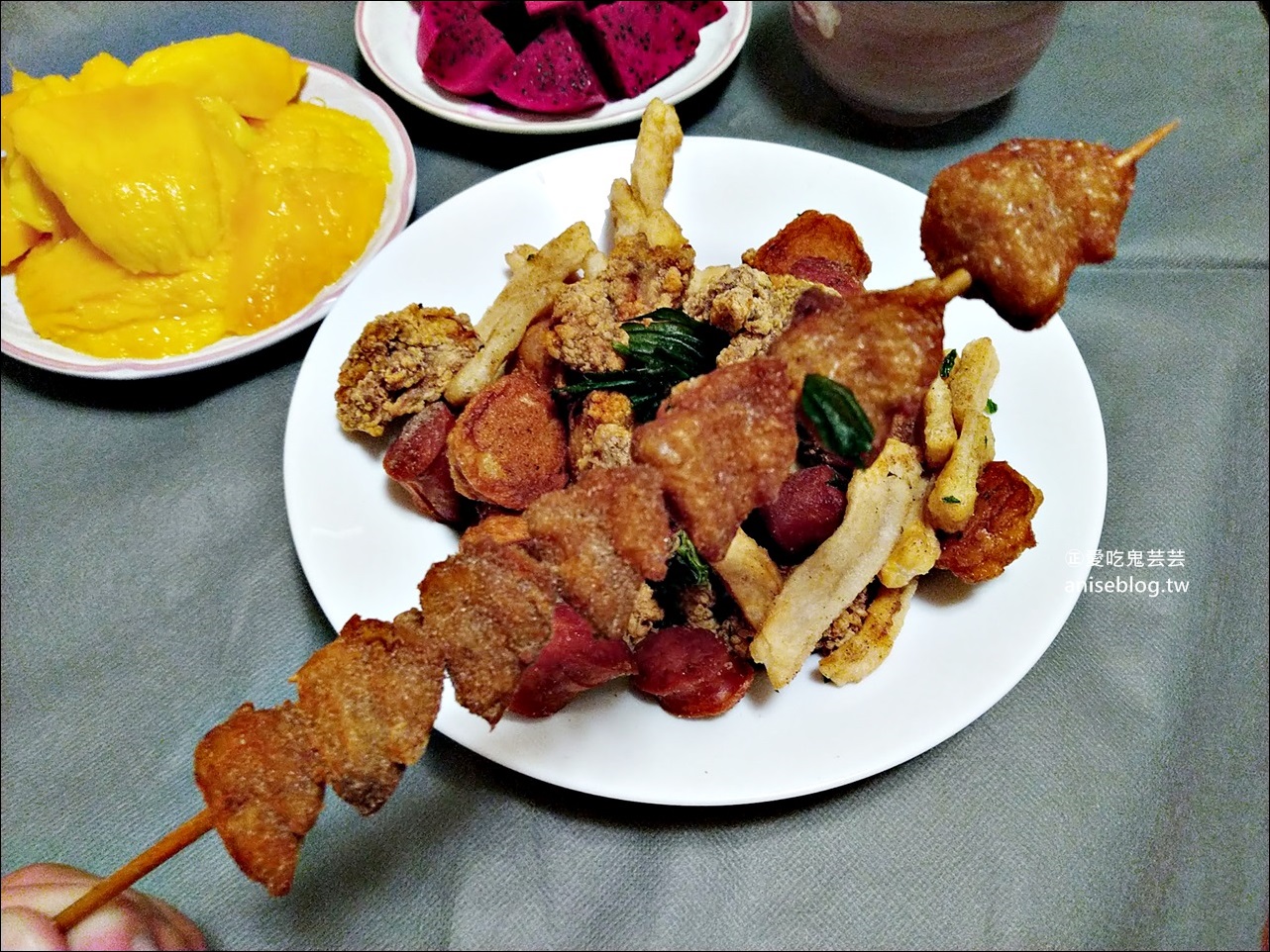 旺萊鹹酥雞，通化街臨江街夜市美食(姊姊食記)