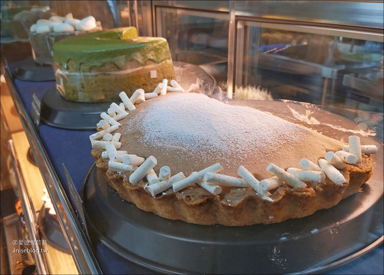 點點甜甜 | 板橋超人氣下午茶甜點咖啡店，最愛鹹蛋黃肉鬆磅蛋糕！