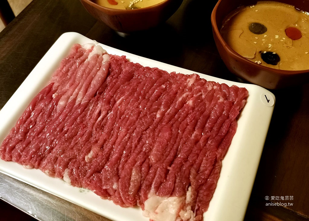 北京超好吃涮肉 | 宏源南門涮肉后海店，原來北京的羊肉真的沒什麼羶味耶！