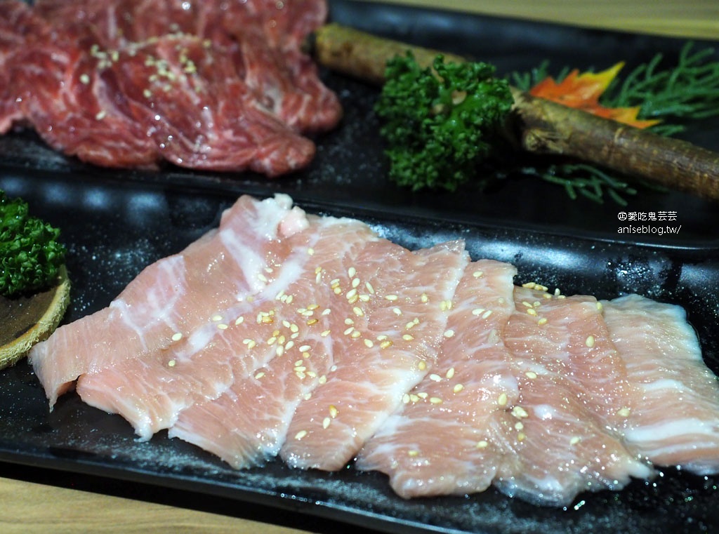 大股 熟成燒肉專門-台北忠孝店，一整面的清酒自動販賣機 + 高品質燒肉 (含菜單)