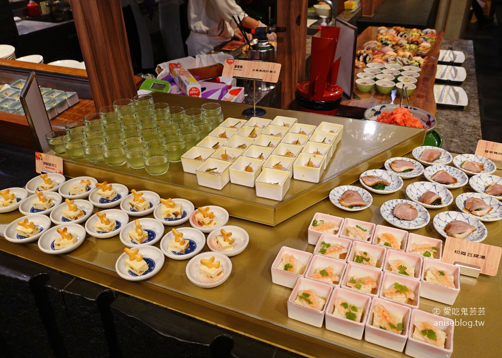 欣葉日本料理站前店，銀髮族、兒童、素食族群友善，壽星扭蛋開運生日禮！