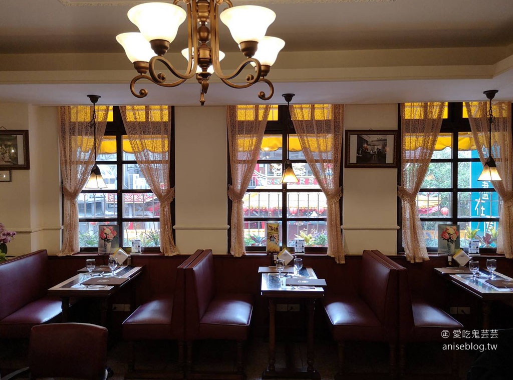 明星咖啡館，復古風西餐廳 (文末菜單)