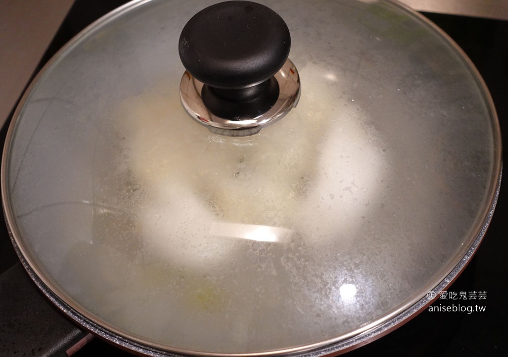 10分鐘簡單做煎餃，比煮水餃方便！