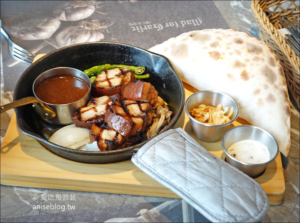 (已歇業)Mad for Garlic Taiwan大蒜餐廳，韓國大蒜料理連鎖店@微風南山，還有101景觀哦！(文末菜單)