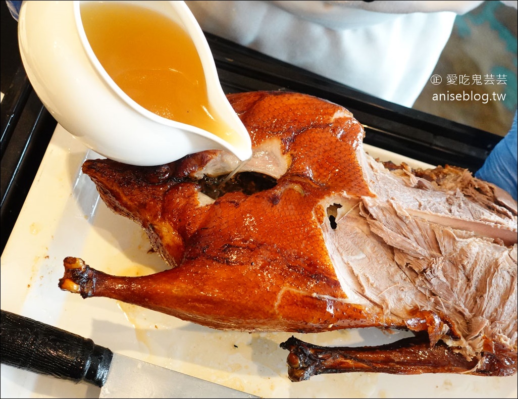 粵亮廣式料理@台北六福萬怡酒店，吃燒鵝啦！😍😍