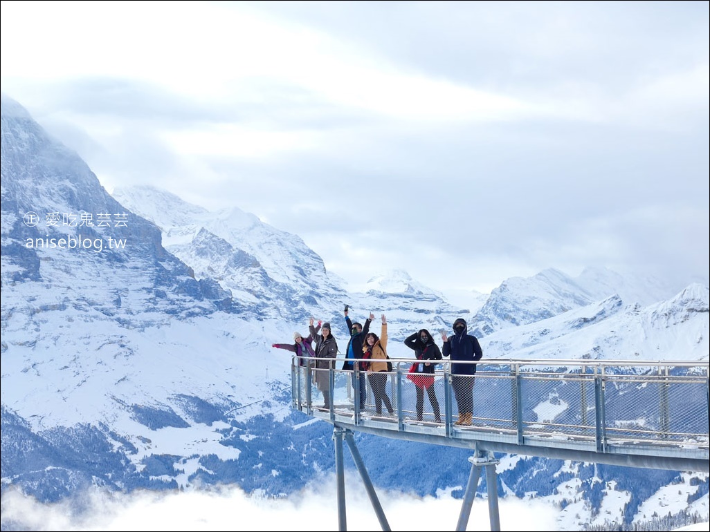 瑞士少女峰區 | 費爾斯特 First 登山纜車 (懸崖步道、神鷹飛索)，微刺激戶外活動 @愛吃鬼芸芸