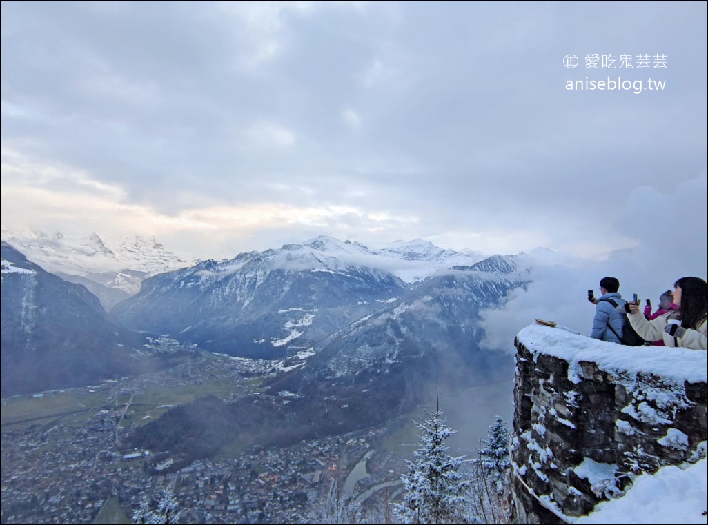 瑞士少女峰區 | 哈德昆觀景台 Harder Kulm，俯瞰雙湖的人間仙境