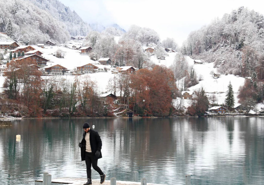 瑞士少女峰區  | 布里恩茨湖 Brienz，愛的迫降攝影場景 @愛吃鬼芸芸