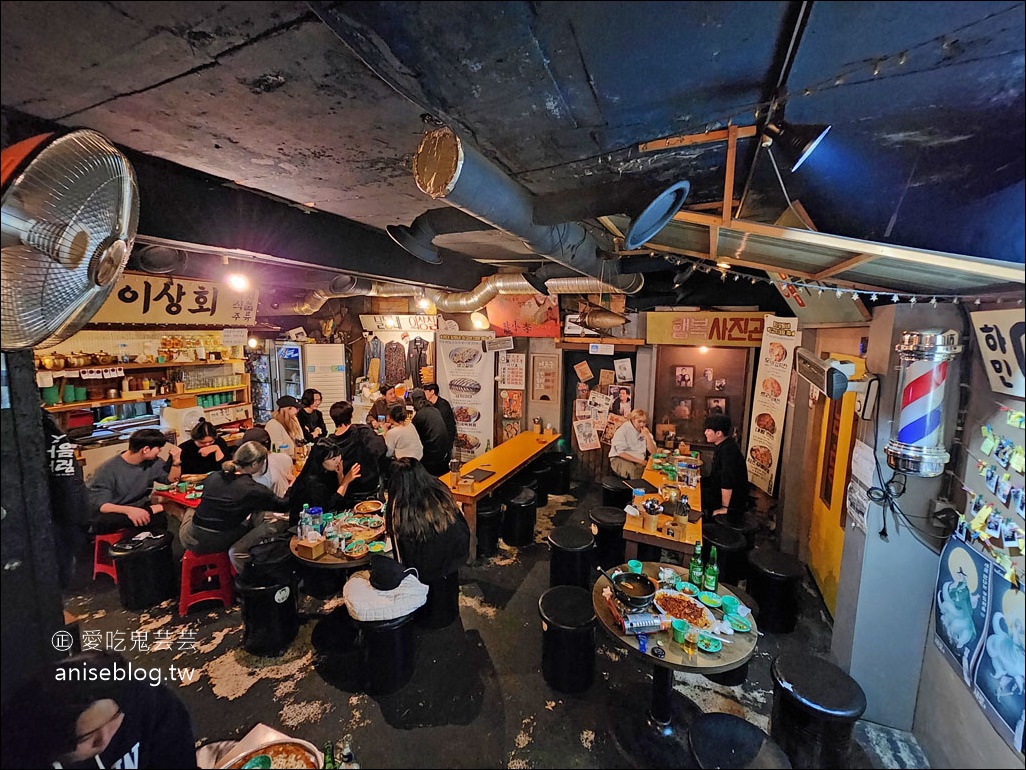 弘大月亮村煎餅홍대 달동네，超傳統韓式煎餅店，原來是年輕人喝酒的地方！
