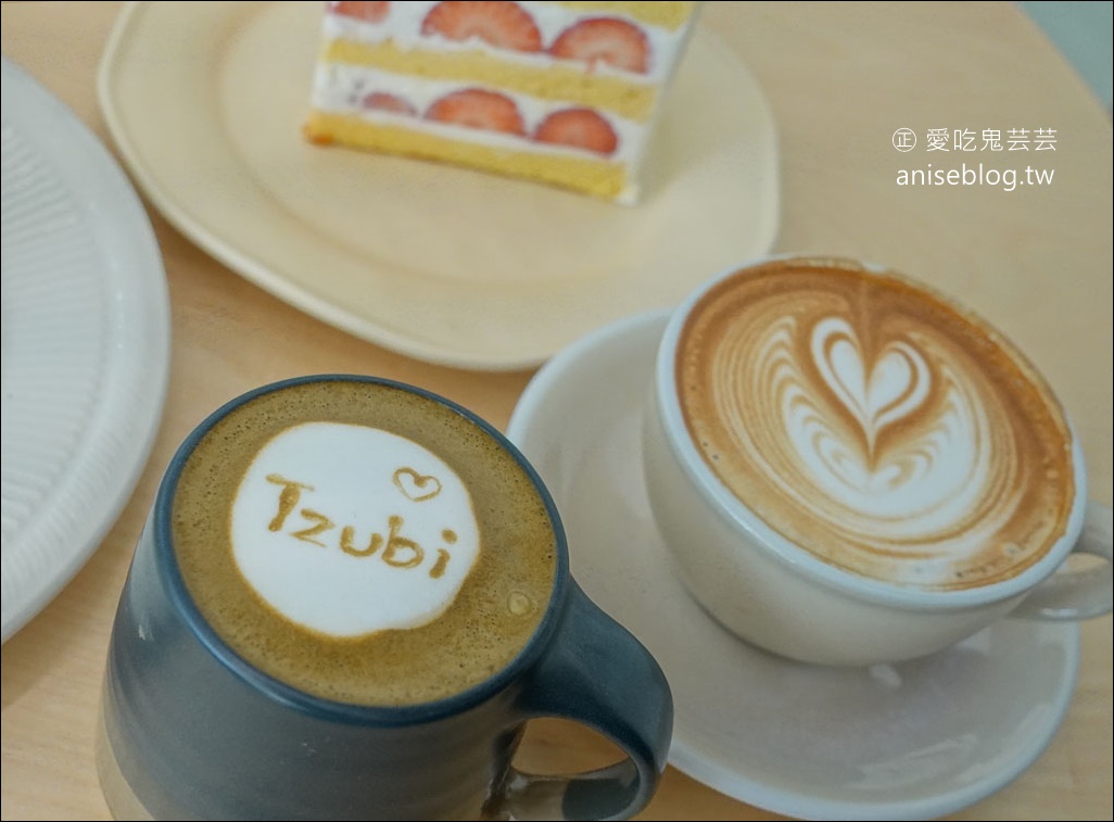 內湖咖啡 | Tzubi Park Project 趣未商行，可愛白色貨櫃屋咖啡廳