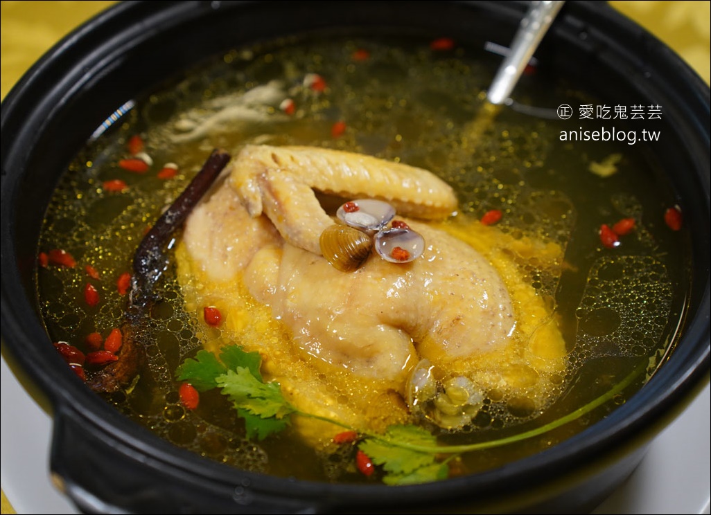 五餅二魚(立川漁場)，新鮮可口、平價大份量又有特色的黃金蜆大餐