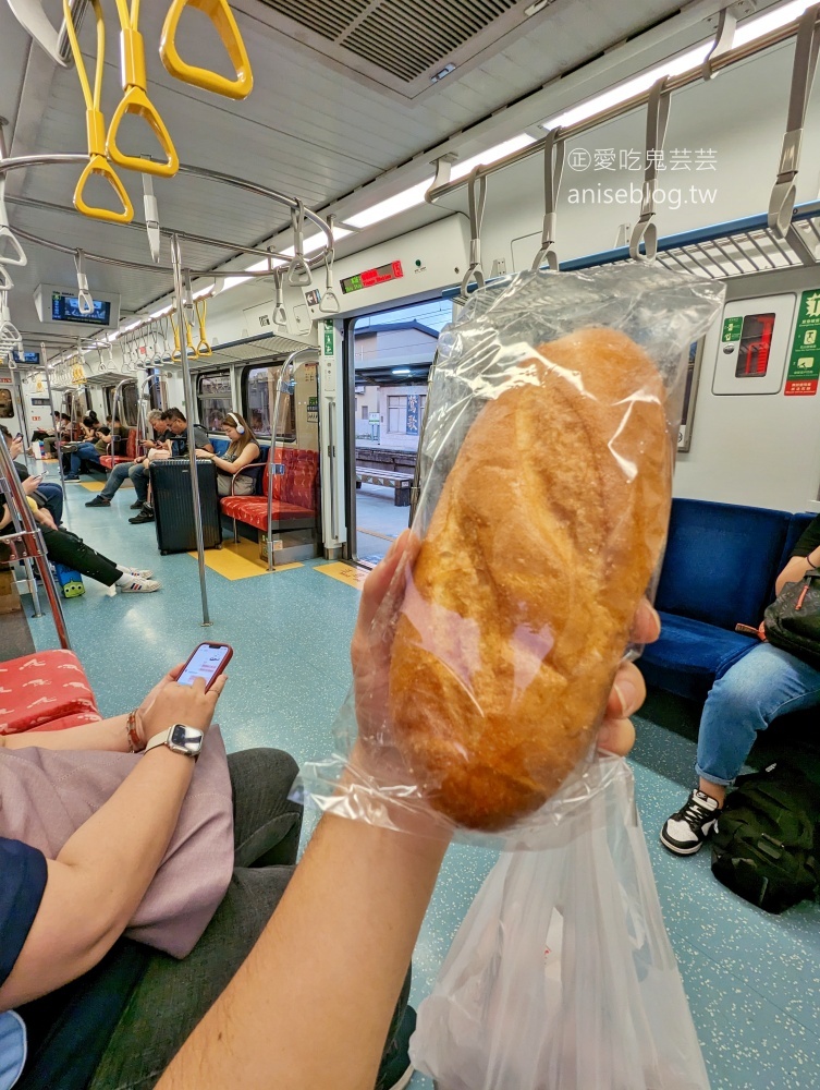 越南法國麵包工藝，搭台鐵列車輕鬆吃，桃園火車站美食(姊姊食記)