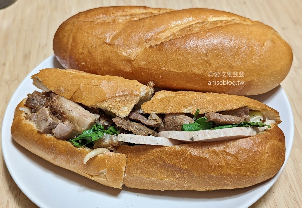 越南法國麵包工藝，搭台鐵列車輕鬆吃，桃園火車站美食(姊姊食記) @愛吃鬼芸芸